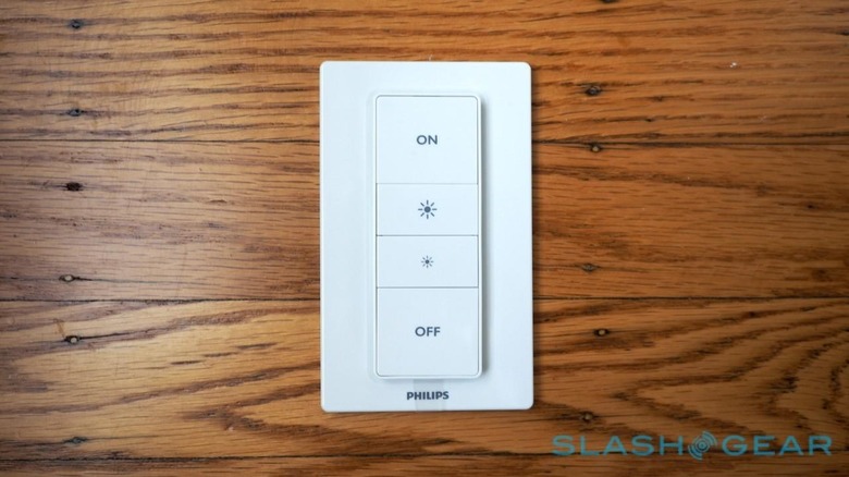 Philips Wireless on & Off Switch with Remote - White - Each