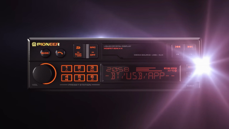 A view of Pioneer's vintage-inspired media receiver.