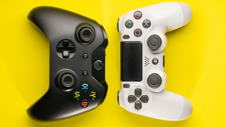 PlayStation Plus vs. Xbox Game Pass: Competing subscription services  showcase different strategies – GeekWire