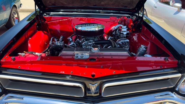 Pontiac engine in red engine bay