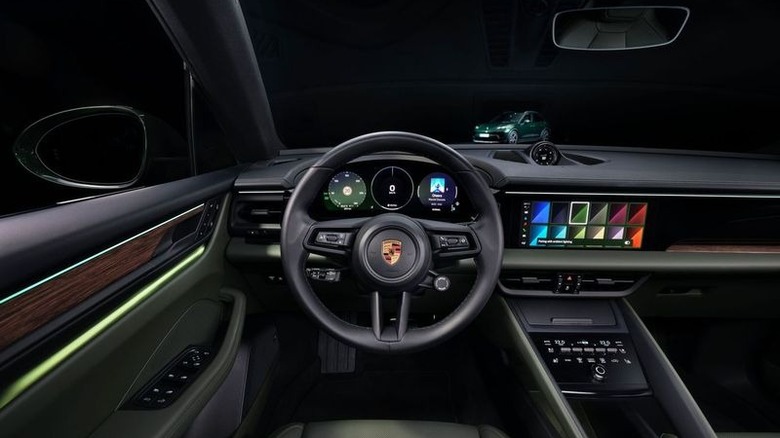 Porsche Driver Experience dashboard