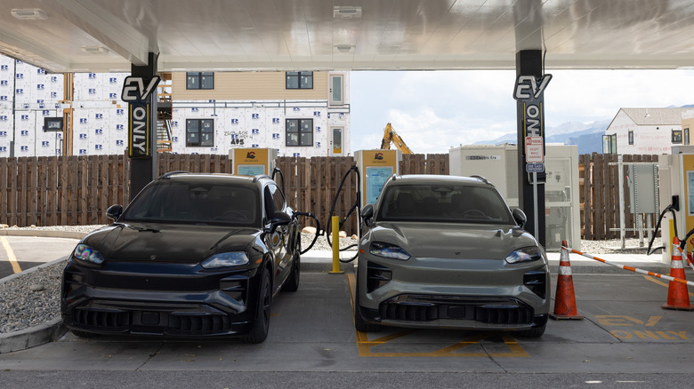 2026 Porsche Cayenne Electric Turbos charging at a janky station in Buena Vista