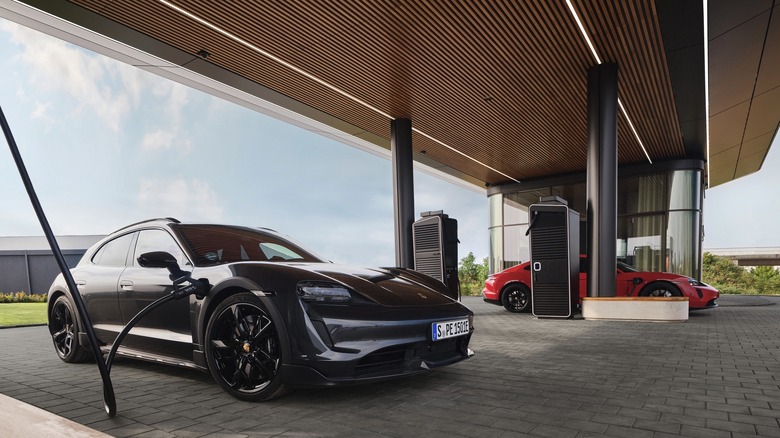 Carregamento de carros Porsche EV