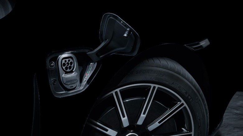 porsche taycan charging port open