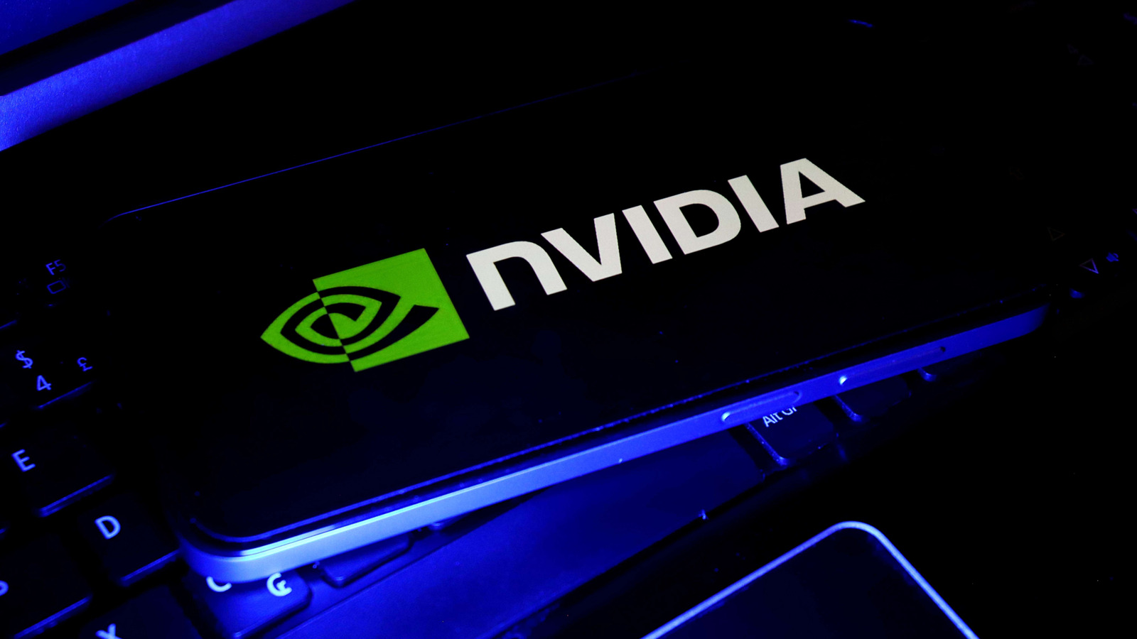 Výkonné AI čipy Nvidia jsou již v Číně: Takto se tam dostaly