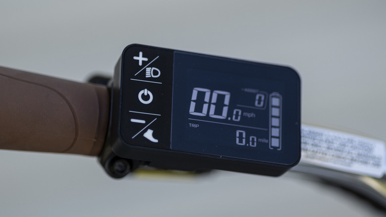 Priority Bicycles e-Coast control panel