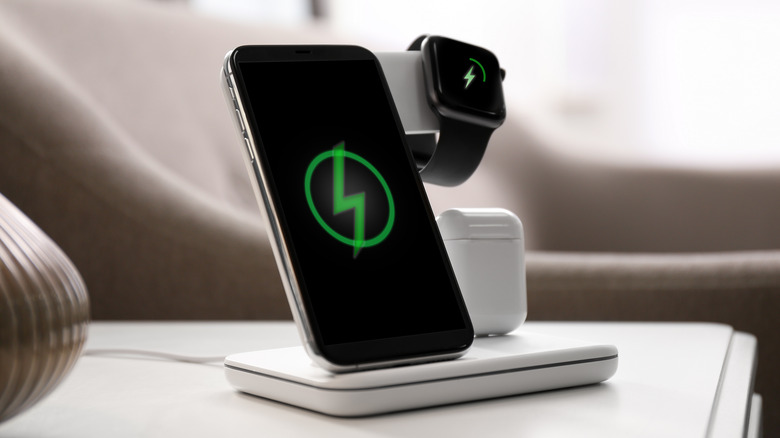 Wireless charging stand