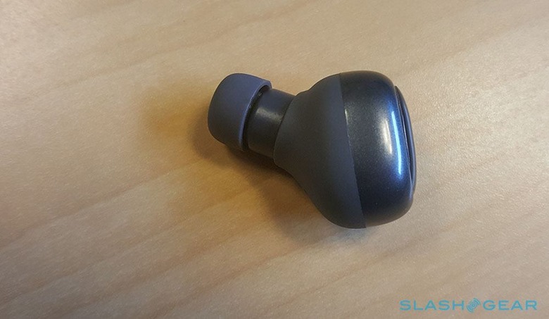 Samsung Website Outs Gear Fit 2, Gear Icon X Earbuds - SlashGear