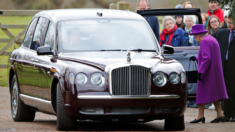Queen Elizabeth getting into limo