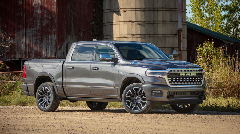 A 2026 RAM 1500 in gray, front 3/4 view