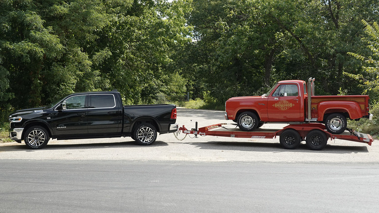 2026 Ram 1500 Hemi V8 eTorque towing demo