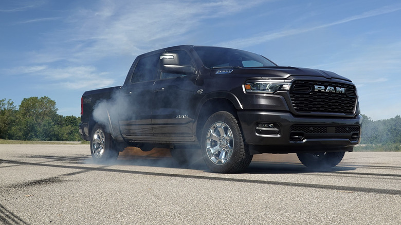 2026 Ram 1500 Hemi V8 eTorque doing a burnout