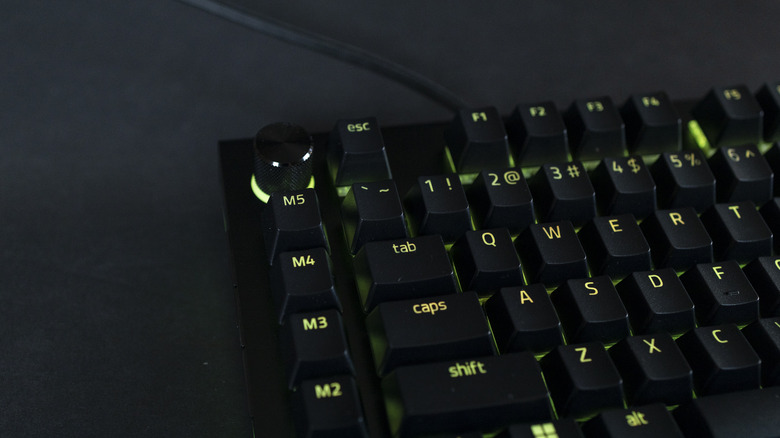 Razer BlackWidow V4 Pro