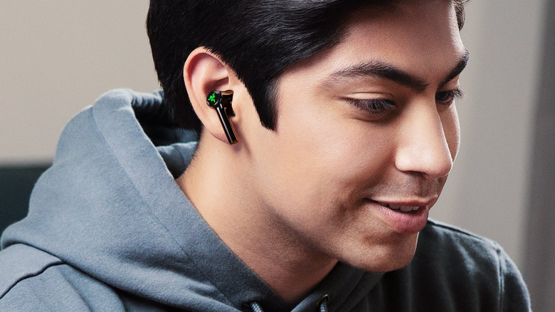 Razer Hammerhead True Wireless In-Ear RGB Headphones with