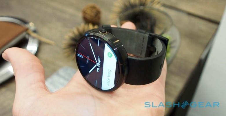 Moto 360