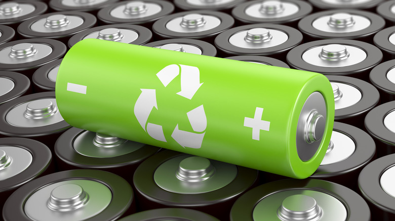 Bateria com símbolo de reciclagem