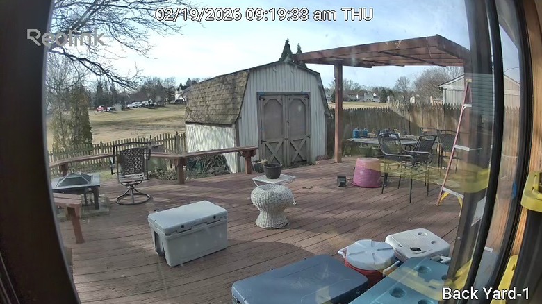 Reolink TrackFlex Wi-Fi camera sample