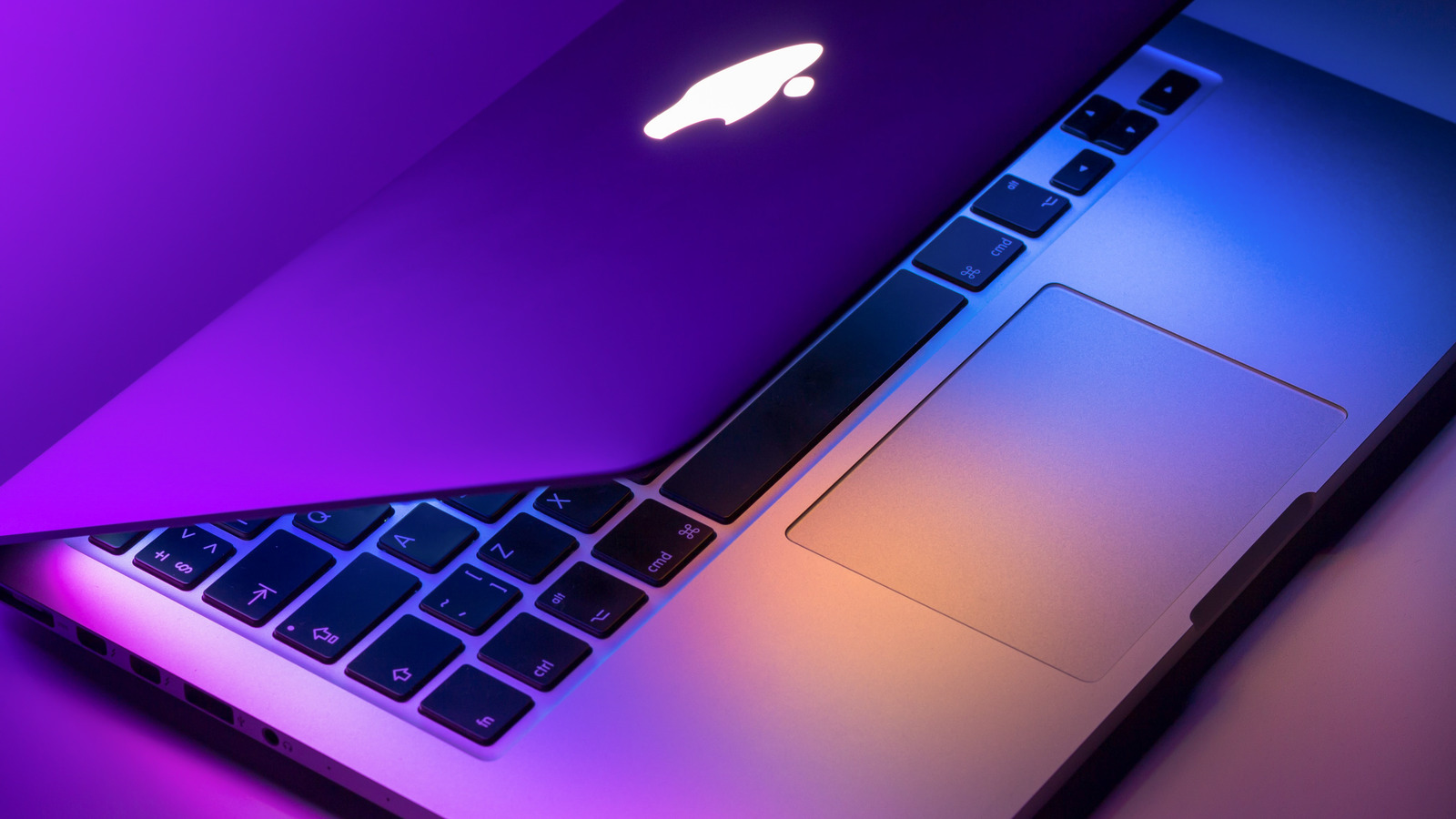 Reports Show Apple To Delay The Launch Of New MacBook Pro And Mac Mini