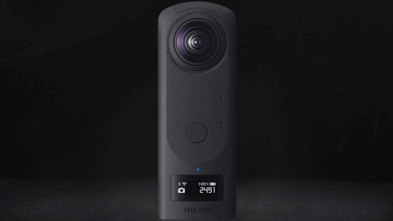 Ricoh Theta Z1 Ups The Game With More Megapixels, Pro Pricing - SlashGear