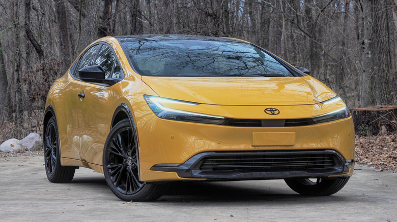 2026 Toyota Prius PHEV front view