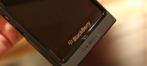 blackberry_10_dev_alpha_b_hands-on_31-580x401