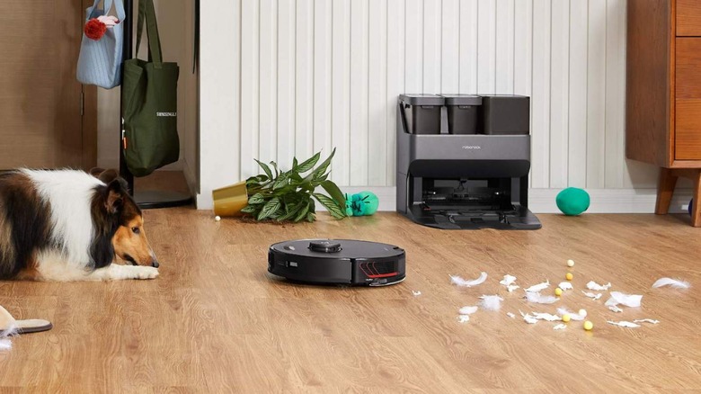 Roborock S7 in messy room