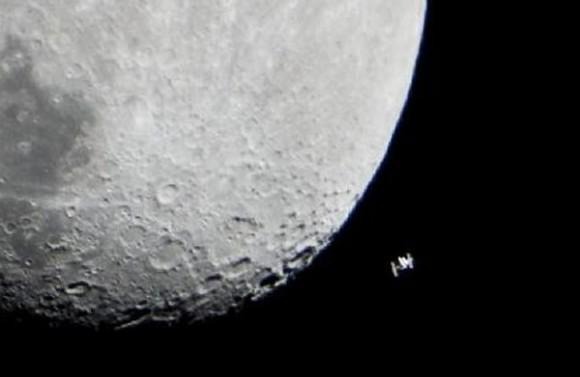 iss-moon