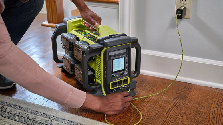 Ryobi 18V Power Station