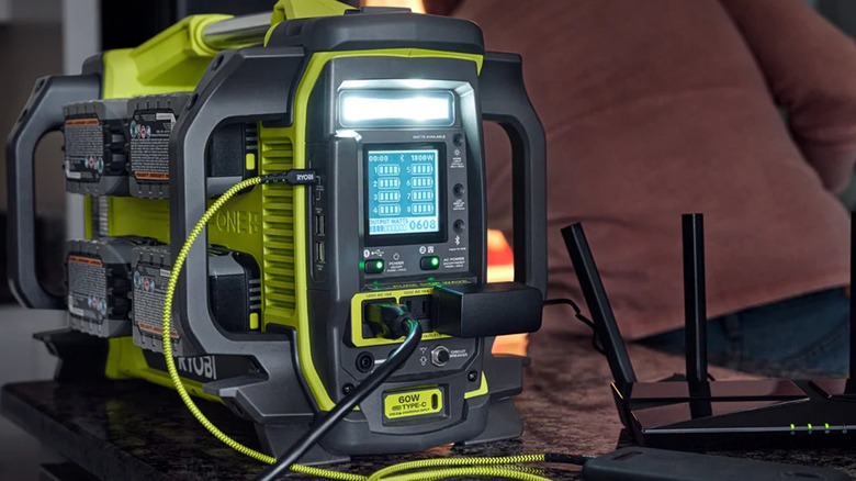 Ryobi 18V 1800W power station