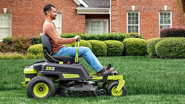 Ryobi's Z3 8V 42-inch Zero Turn Riding Mower uses the new 14Ah battery.