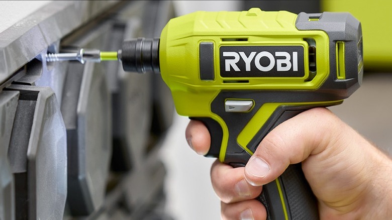 18V One+ 1/4 Hex Screwdriver screwing