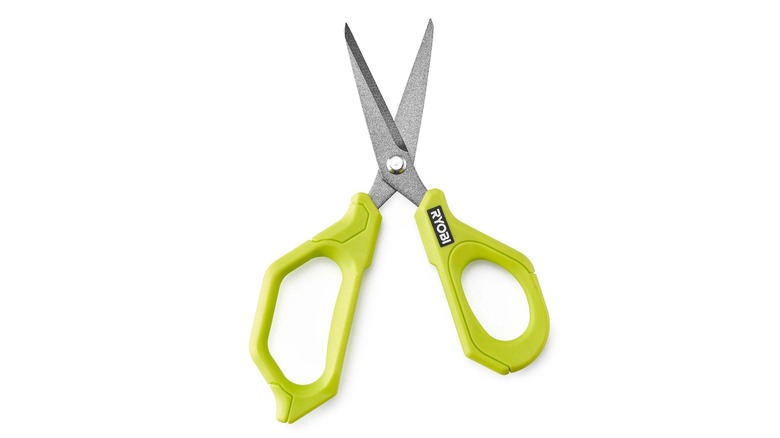 Ryobi's non-stick scissors
