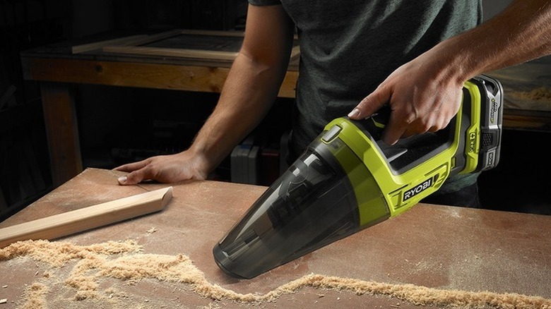 Cleaning dust with 18V ONE+ Hand Vacuum