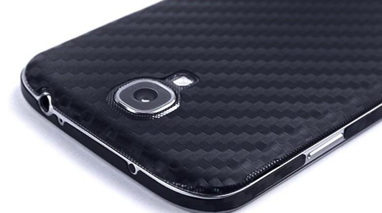 carbon_fiber_galaxy_s4_wrap