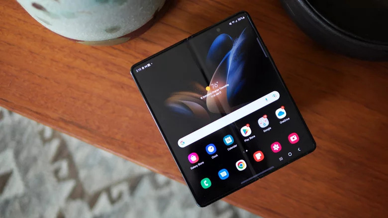 galaxy fold 4