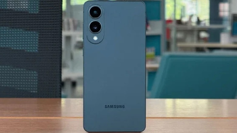 Samsung Galaxy S25 Edge on a table