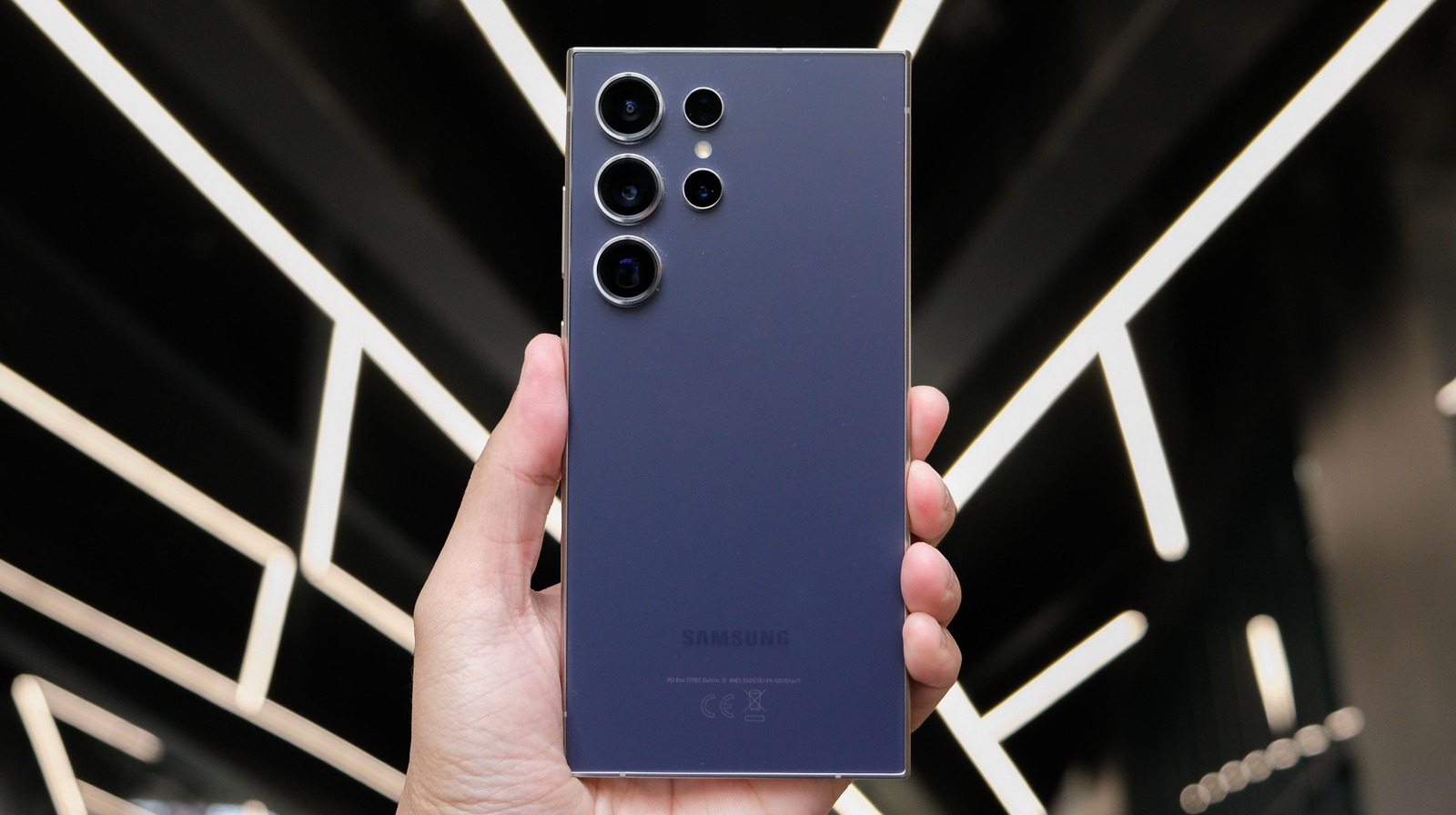 Samsung Galaxy S25 Ultra Rumors Hint At A New Shape (And That Solves A