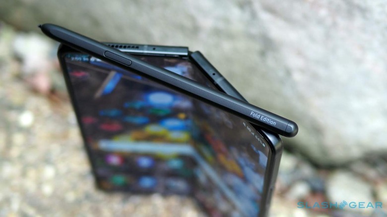 Samsung's latest Galaxy Fold adds stylus support, waterproofing