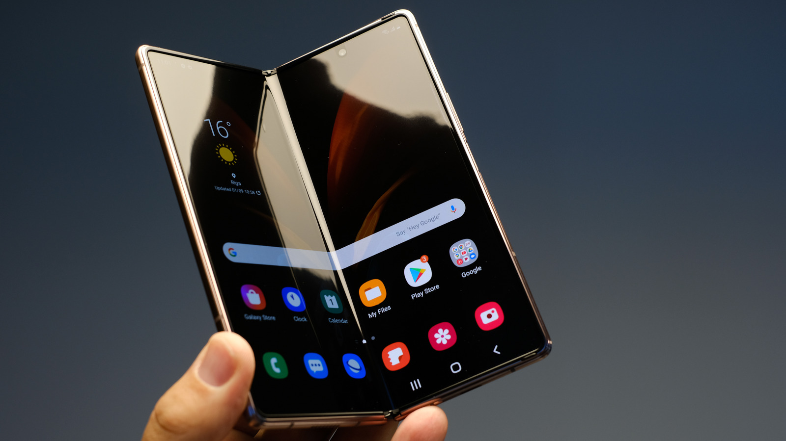 Samsung Galaxy Z Fold 4 Notification Settings That Can Improve Your Experience