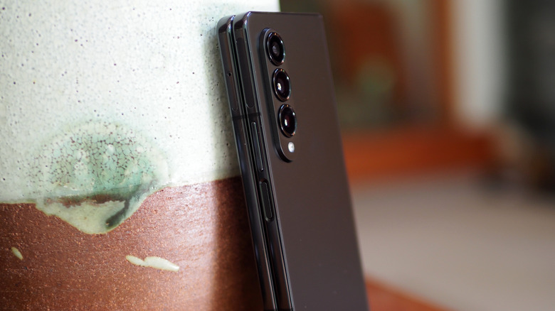 Samsung Galaxy Z Fold 4