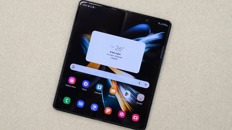 Galaxy Z Fold 4 unfolded