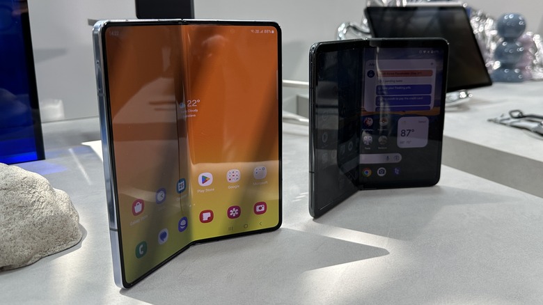Fold 5 Pixel Fold