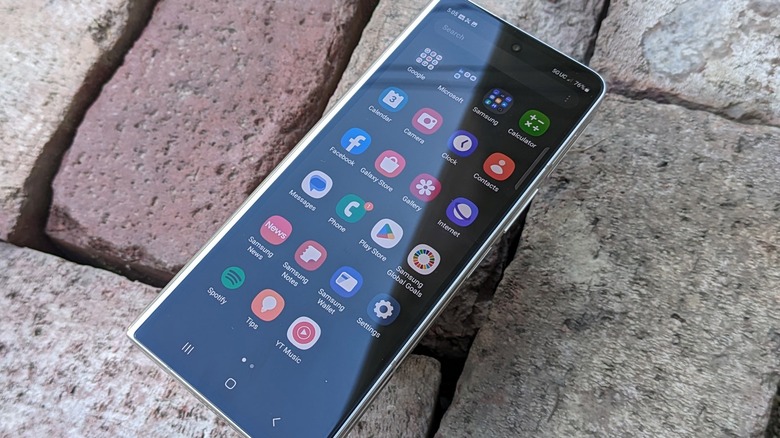 Galaxy Z Fold 5 folded