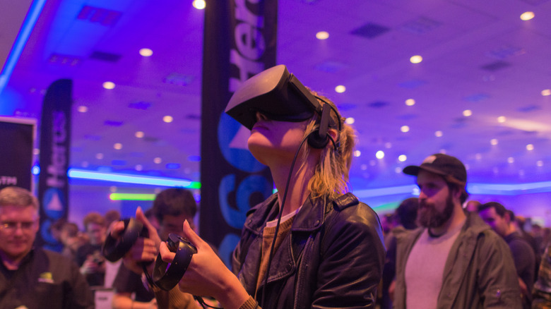 person using Samsung Gear