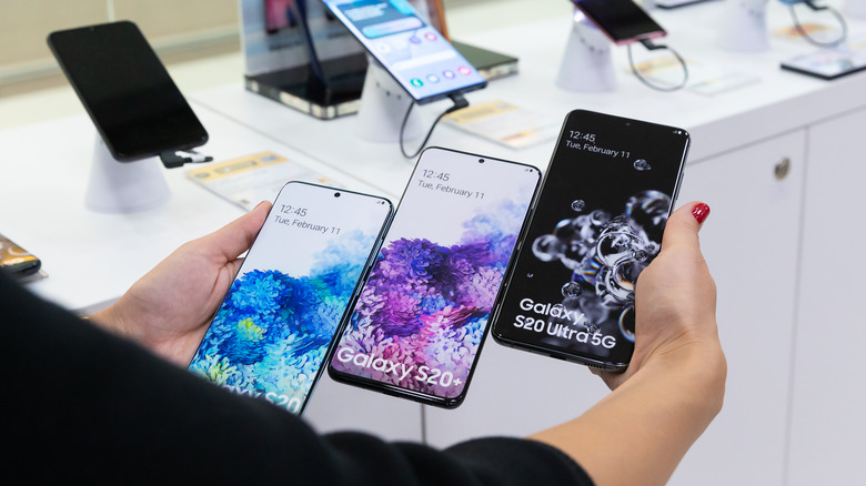 The three variants of the Samsung Galaxy S20 lineup from 2020.