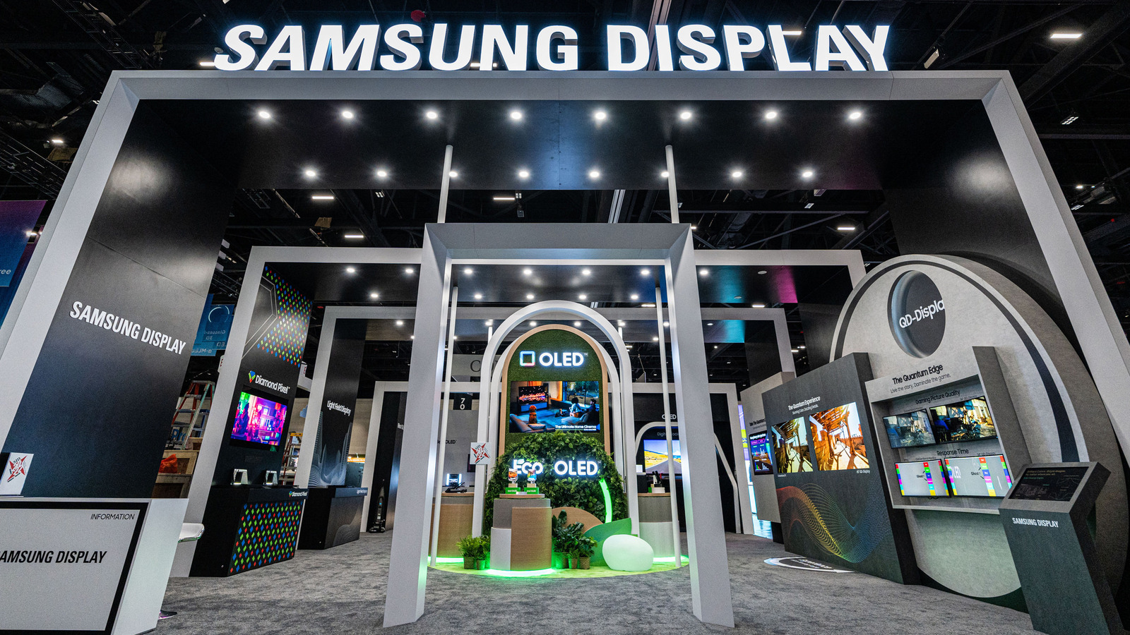 samsung-shows-off-the-folding-and-sliding-displays-of-the-future