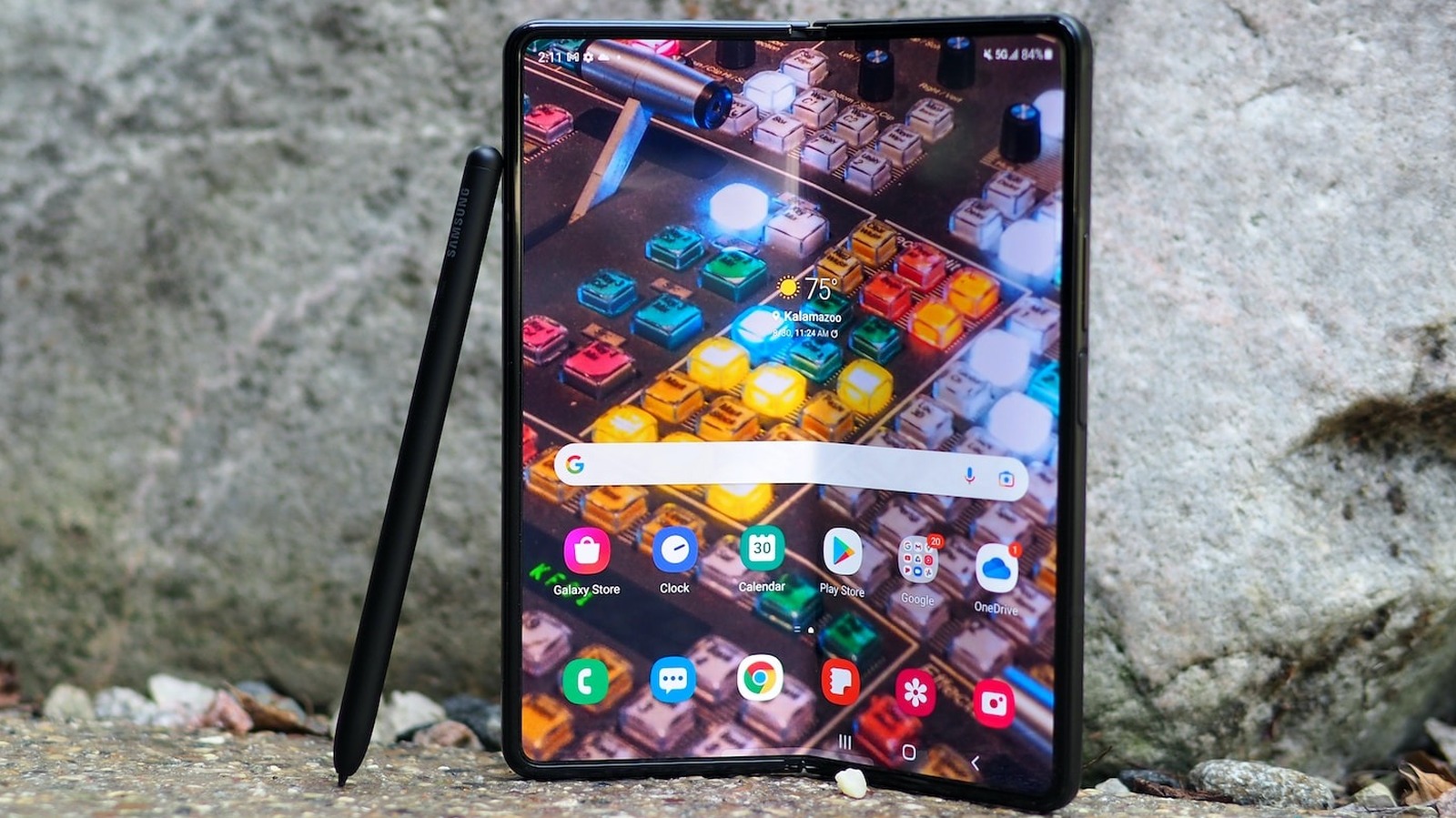 Galaxy Z Fold 4 da Samsung pode pular um grande recurso por um excelente motivo Galaxy Z Fold 4 da Samsung pode pular um grande recurso por um excelente motivo