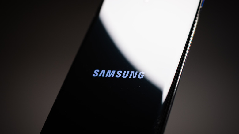 Galaxy SmartTag 2 listing confirms UWB, Samsung network