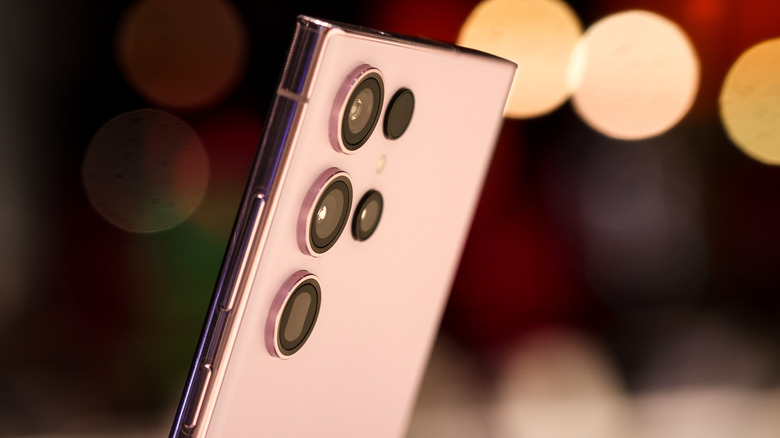 The rear camera unit of the Samsung Galaxy S23 Ultra