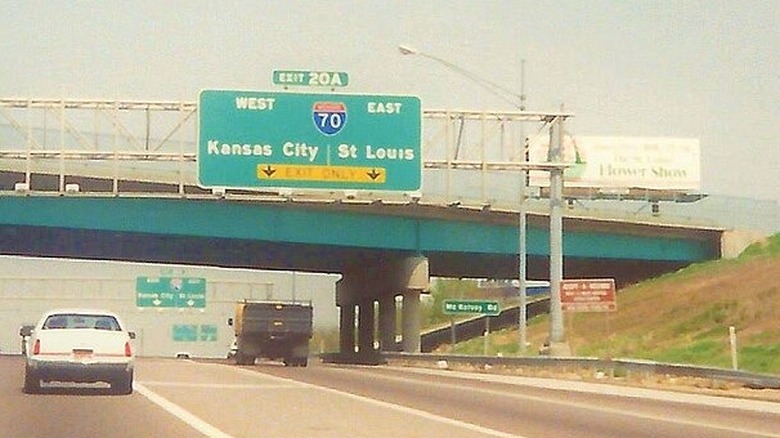 I-70 St Louis highway sign